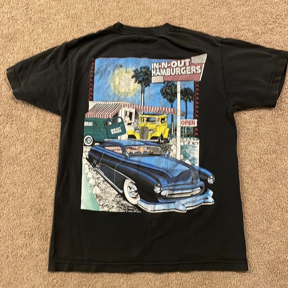 In-N-Out Burger Women’s Short Sleeve Tee Shirt - Picture 2 of 4